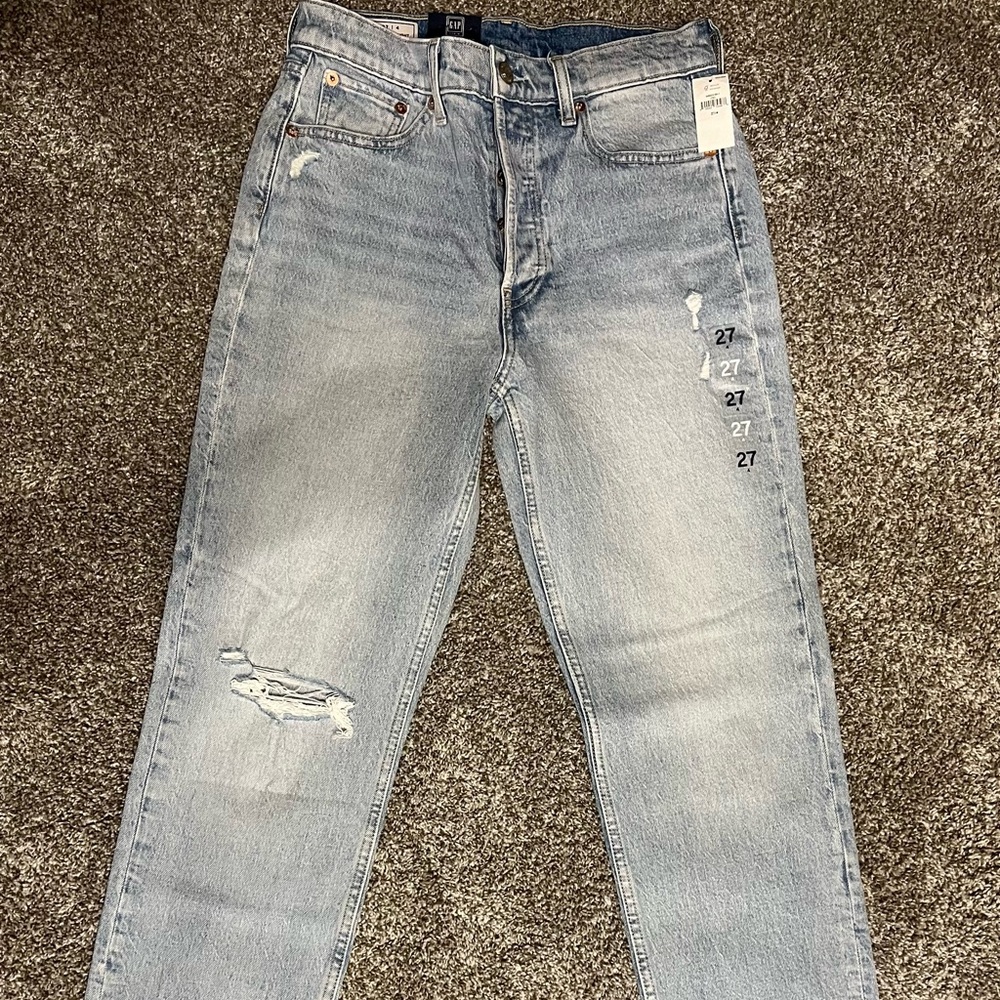 Gap - NWT - Cheeky Straight Jeans